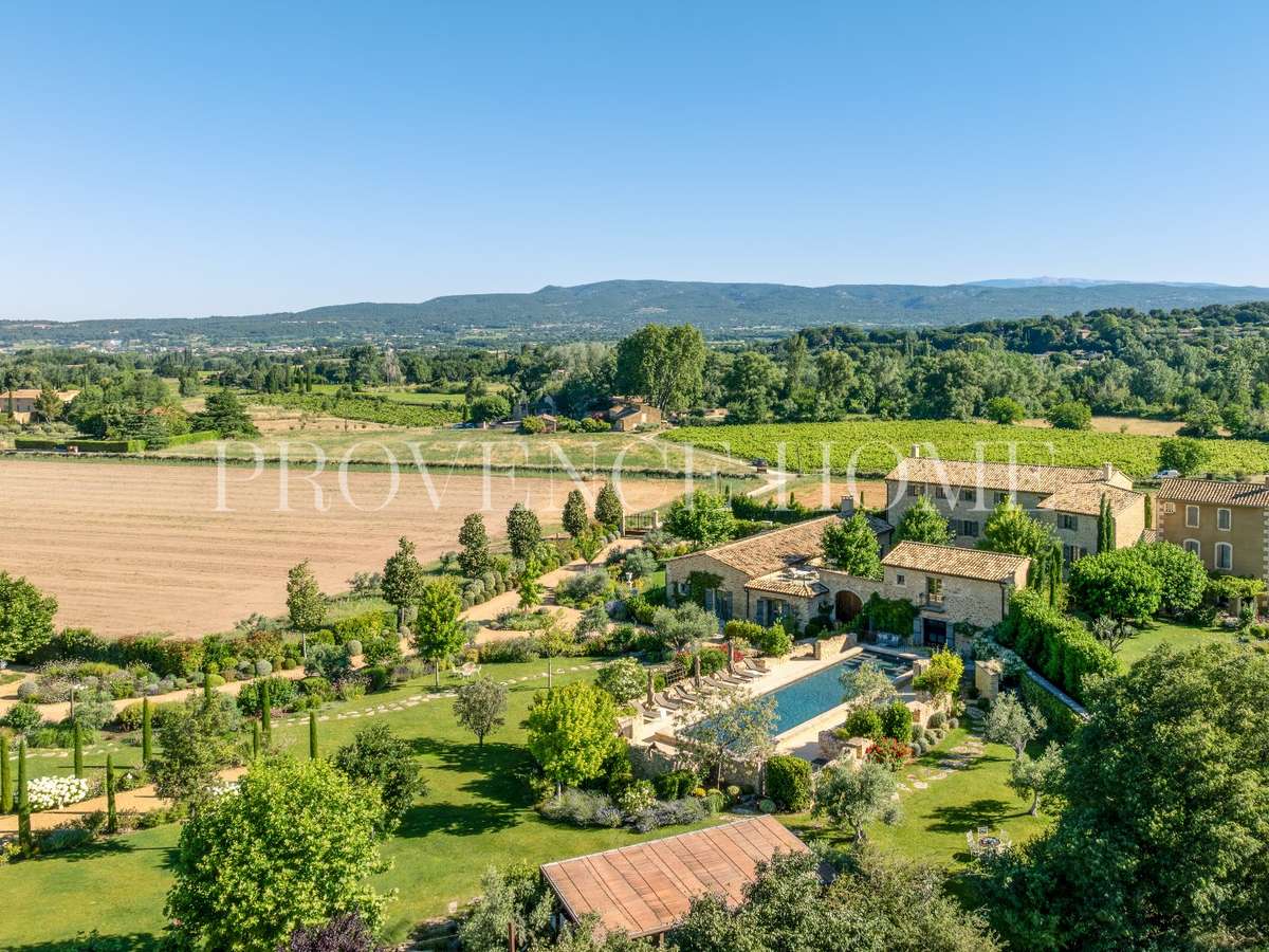 House Oppède