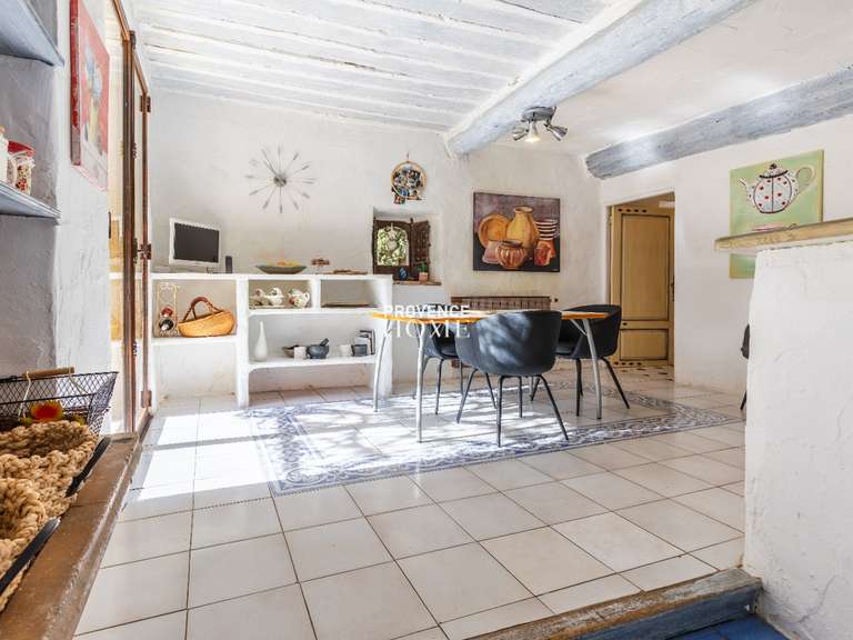 Maison Maubec - 8 chambres - 625m²