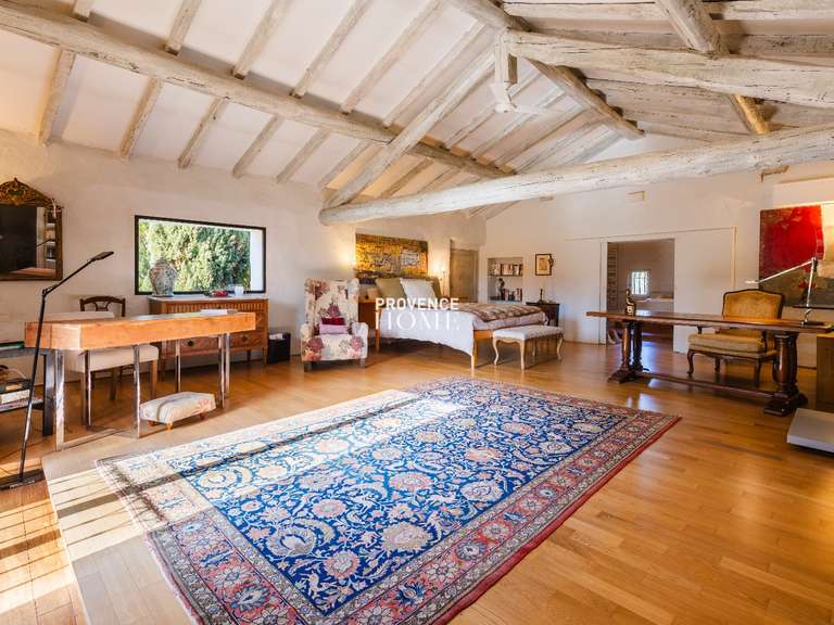 Maison Maubec - 8 chambres - 625m²