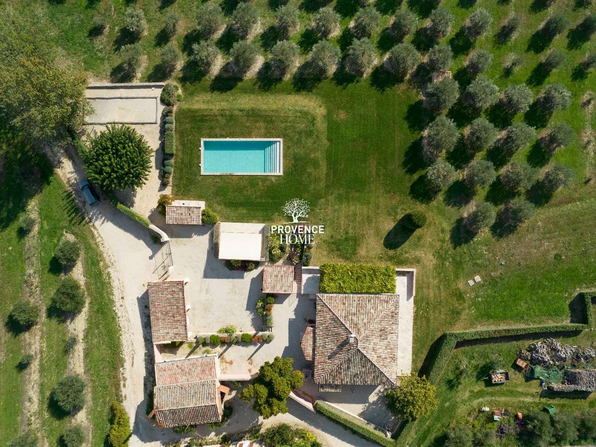 Maison Roussillon