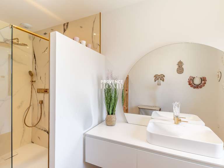 House Oppède - 3 bedrooms - 160m²