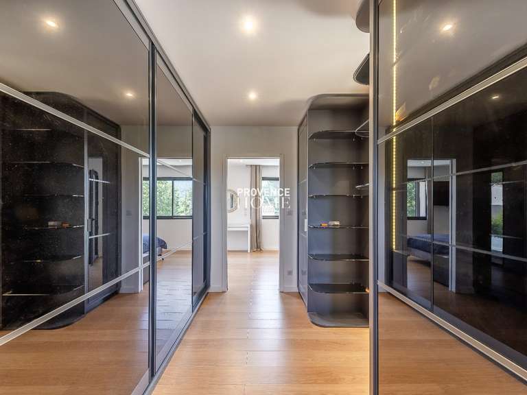 Maison Oppède - 3 chambres - 160m²