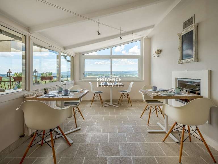 Maison Bonnieux - 8 chambres - 300m²