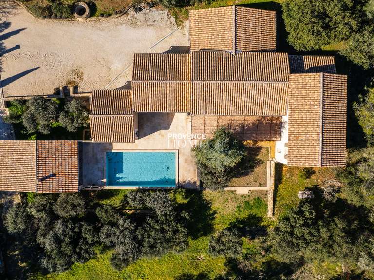 House Cabrières-d'Avignon - 4 bedrooms - 270m²