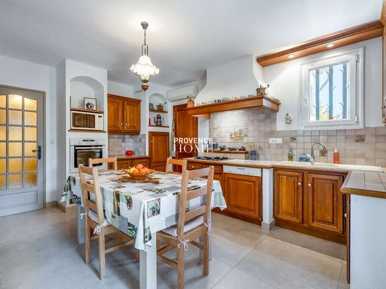 Maison Goult - 3 chambres - 137m²
