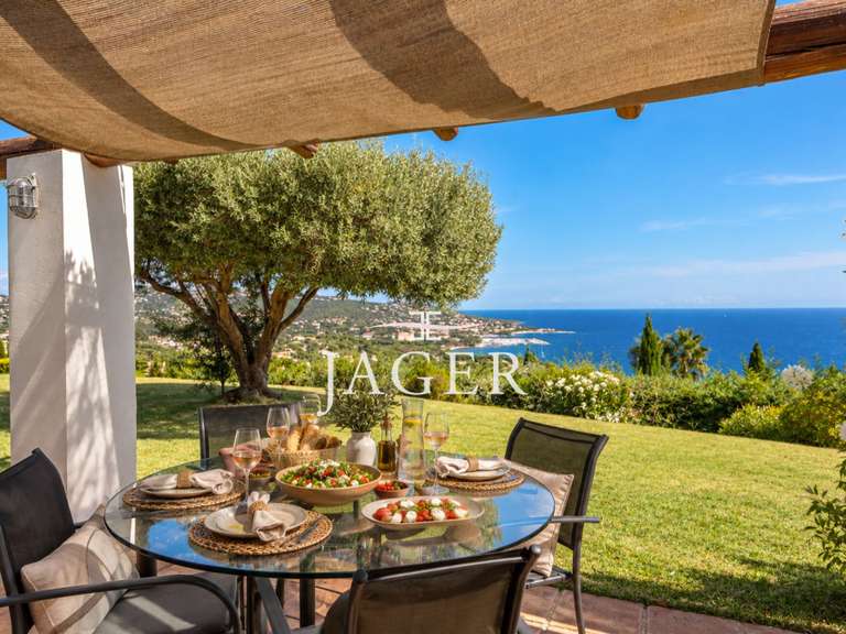 Maison avec Vue sur mer Sainte-Maxime - 5 chambres - 400m²
