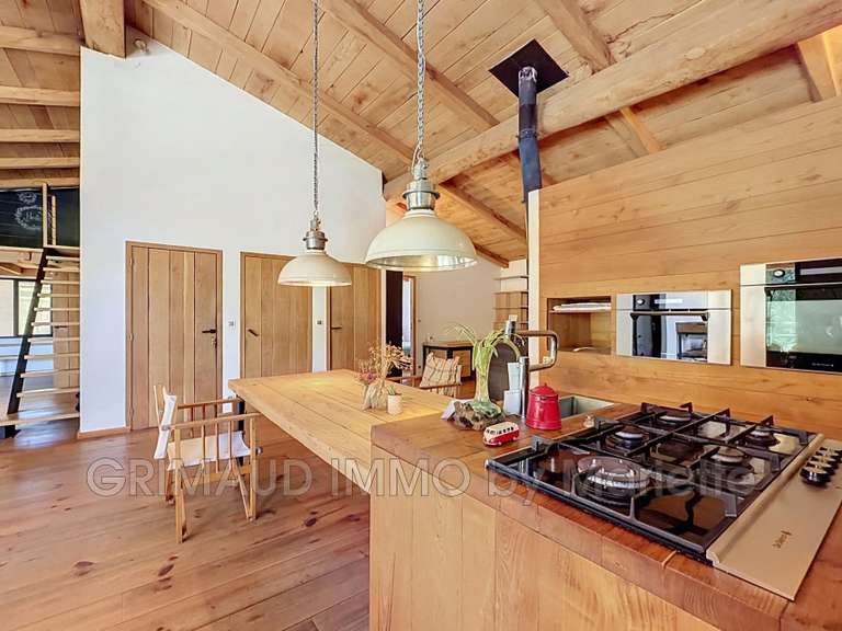 Maison La Môle - 3 chambres - 278m²