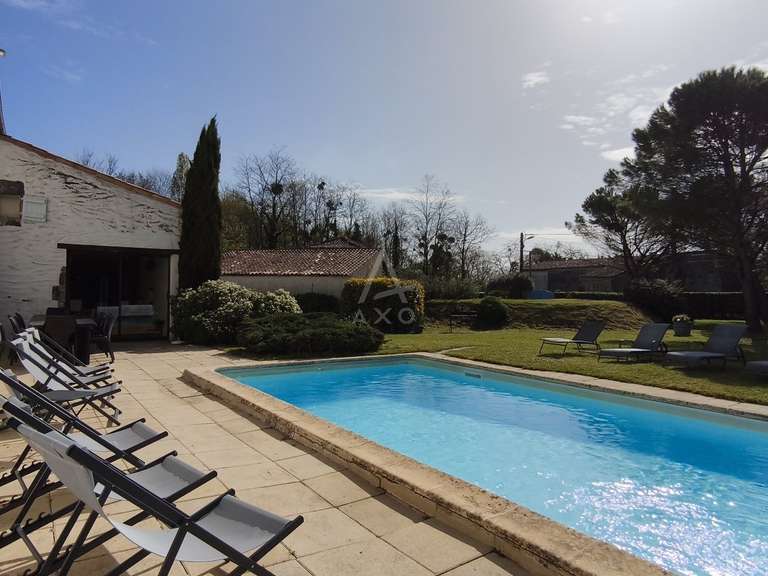 Maison Corme-Écluse - 10 chambres - 420m²