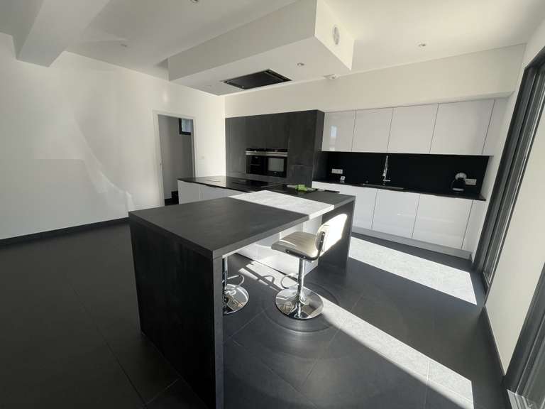 House Meucon - 5 bedrooms