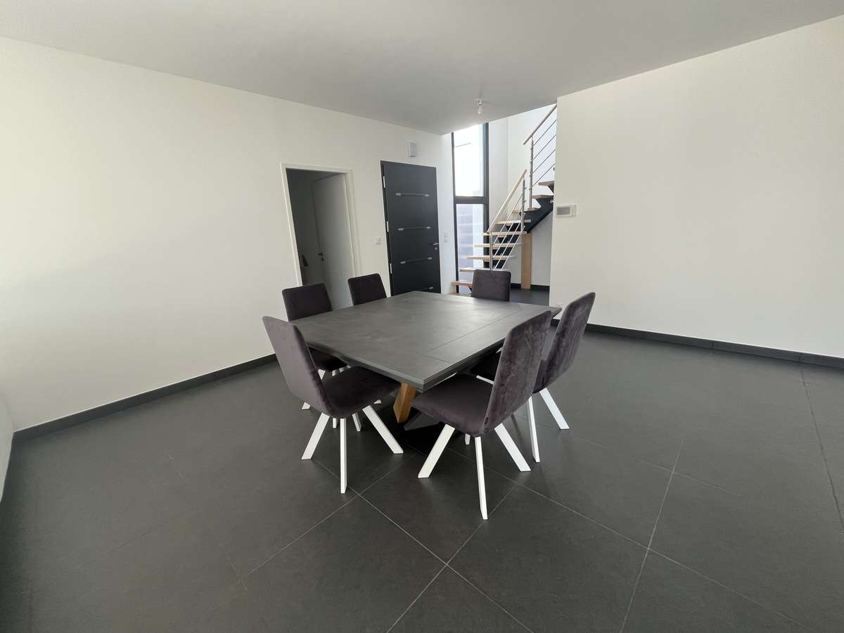 House Meucon