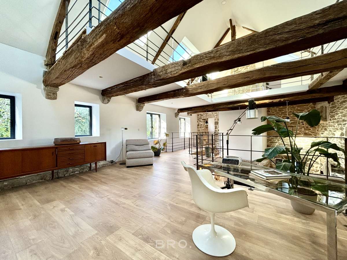 Maison Surzur
