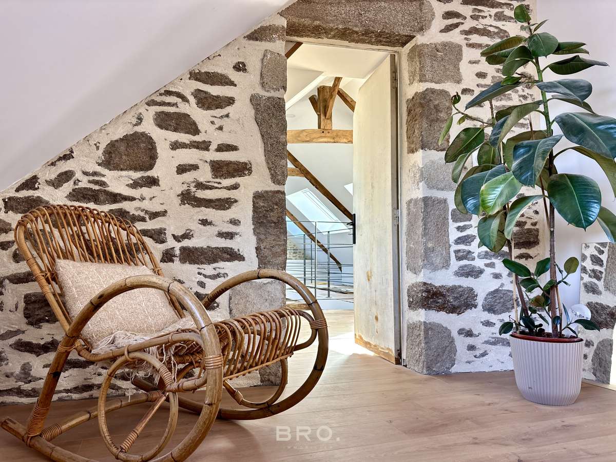 Maison Surzur
