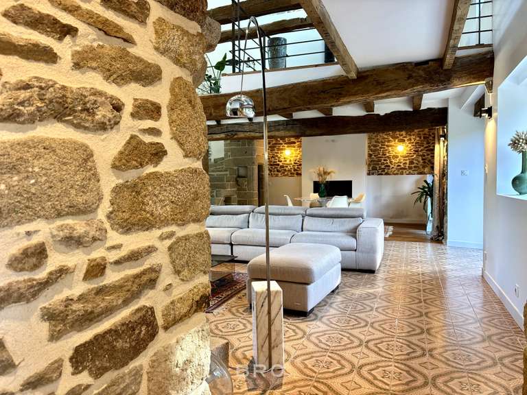 Maison Surzur - 5 chambres - 279m²