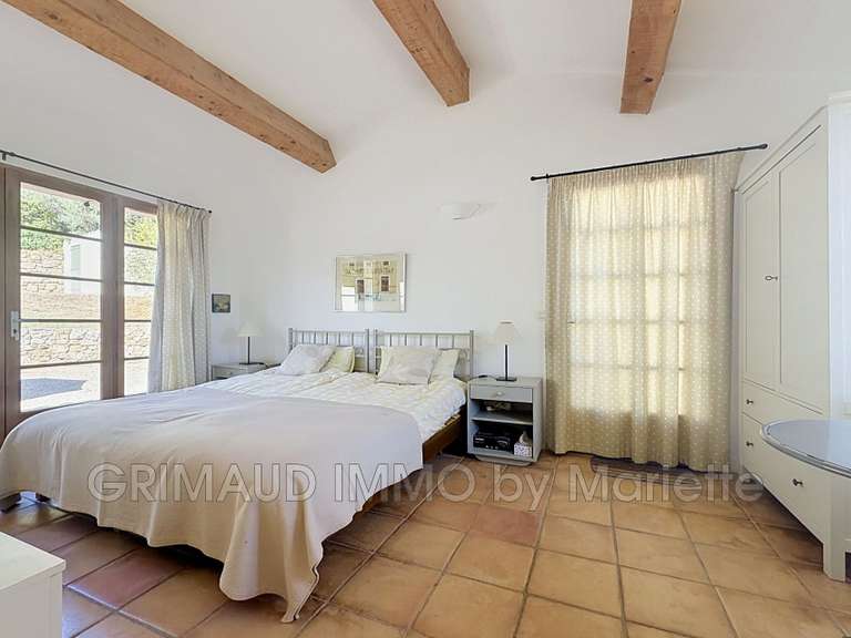 Maison Plan-de-la-Tour - 4 chambres - 145m²