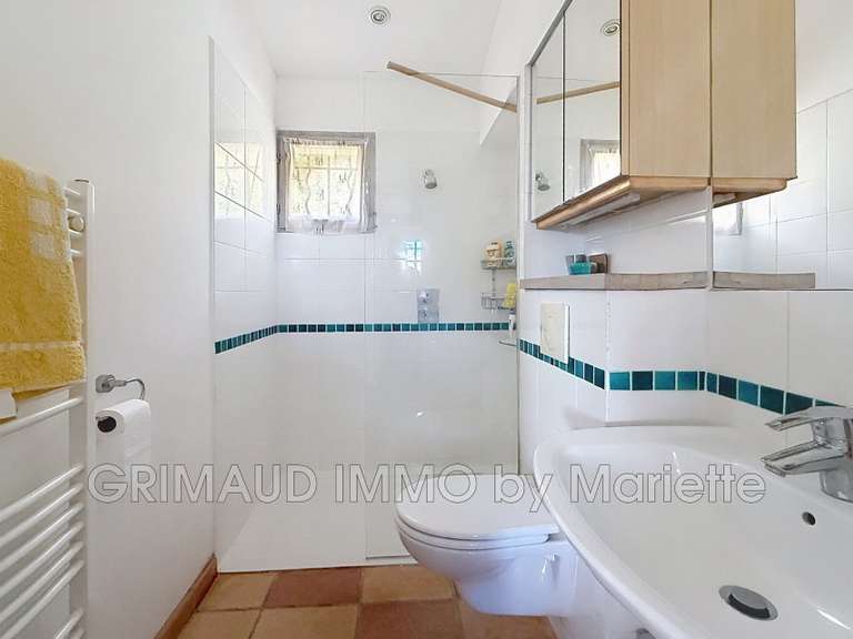 Maison Plan-de-la-Tour - 4 chambres - 145m²