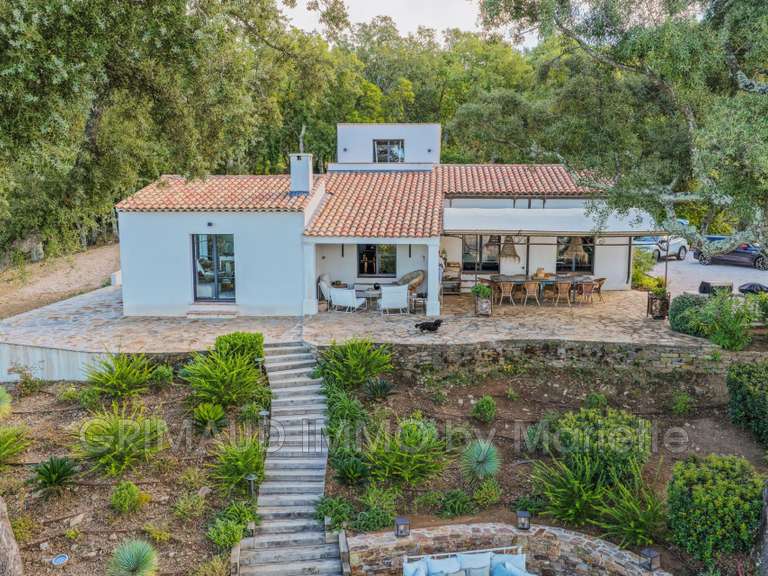 Maison La Garde-Freinet - 5 chambres - 152m²
