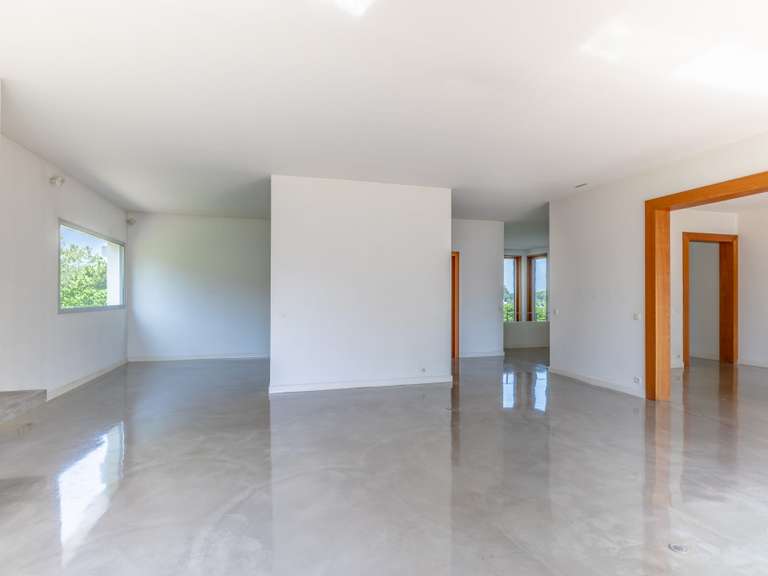 Maison Bassussarry - 5 chambres - 329m²