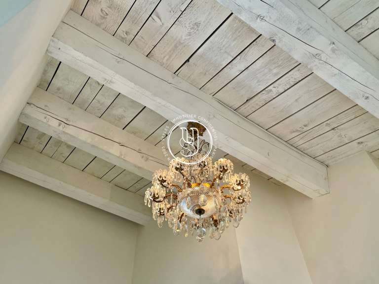 Maison Saint-Rémy-de-Provence - 5 chambres - 235m²