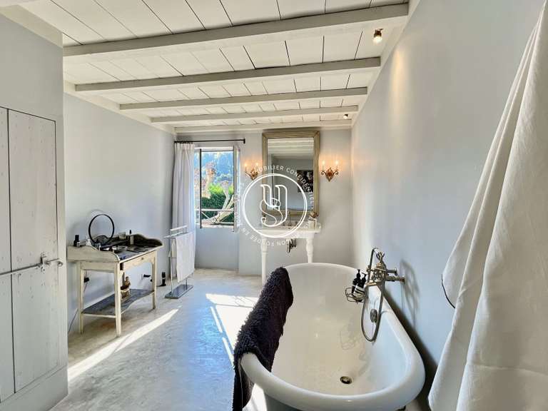 Maison Saint-Rémy-de-Provence - 5 chambres - 235m²