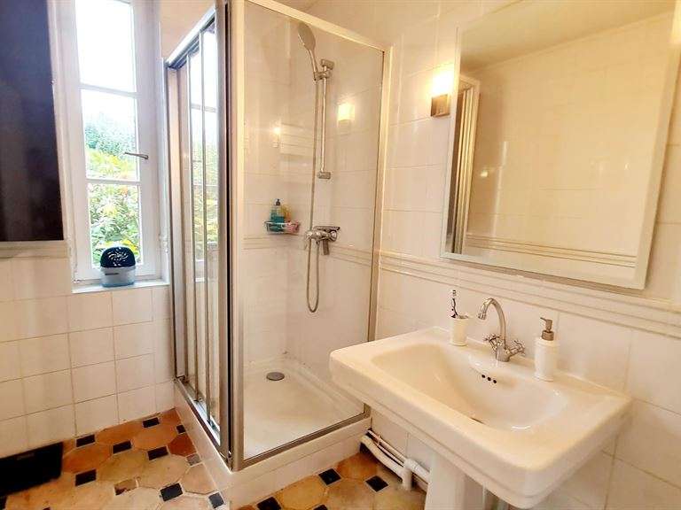 Maison Quetteville - 6 chambres - 250m²