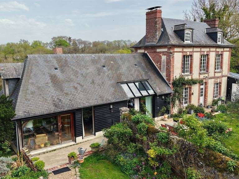Maison Gonneville-sur-Honfleur - 4 chambres - 402m²