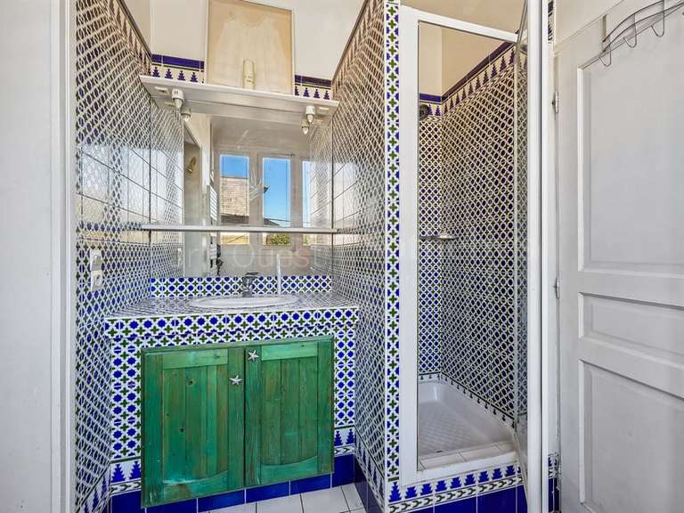 Maison Clamart - 5 chambres - 271m²