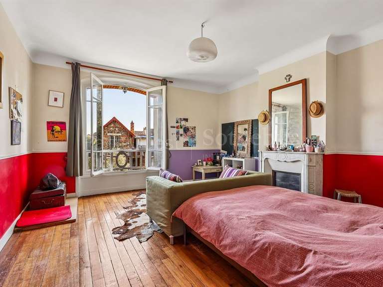 Maison Clamart - 5 chambres - 271m²