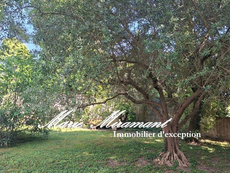 Maison Arles - 9 chambres - 600m²
