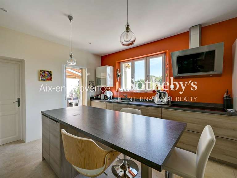 Maison Aix-en-Provence - 5 chambres - 230m²