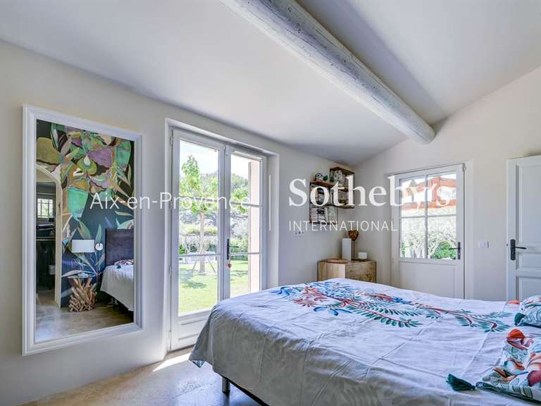Maison Aix-en-Provence - 5 chambres - 230m²