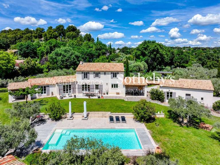 Maison Aix-en-Provence - 5 chambres - 230m²