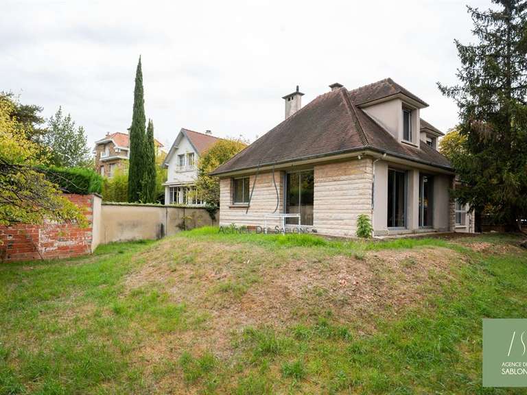 Maison Le Vésinet - 4 chambres - 200m²