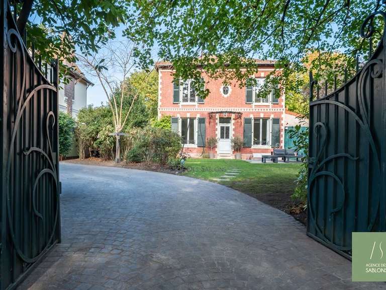 Maison Le Vésinet - 3 chambres - 120m²
