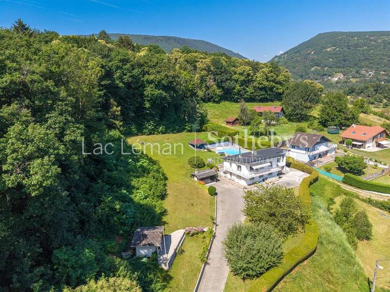 Maison Ésery - 4 chambres - 171m²