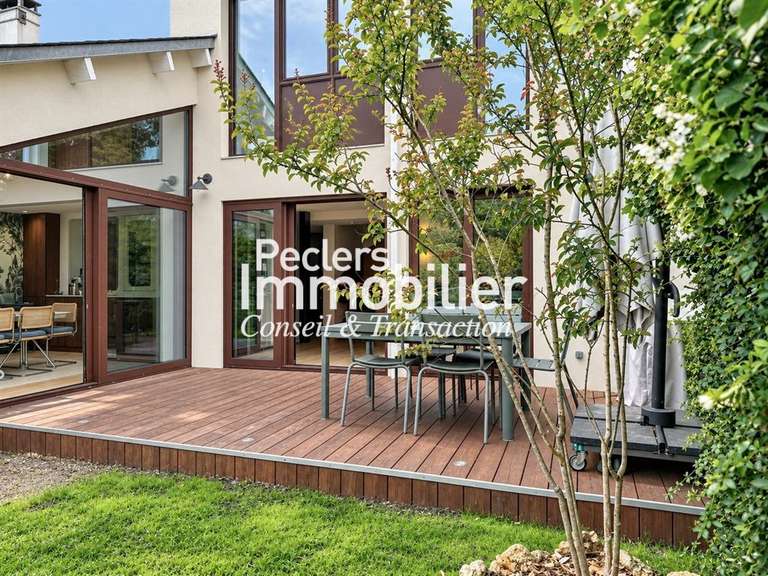 Maison Rueil-Malmaison - 4 chambres - 111m²