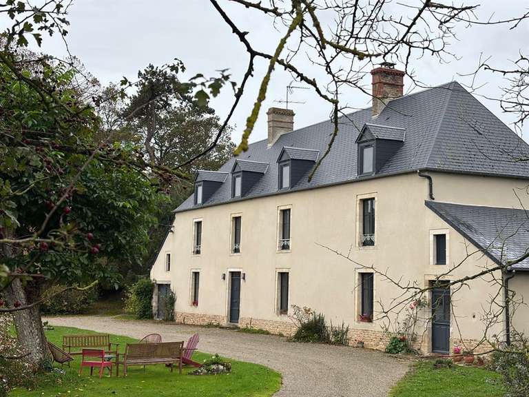 House Carentan-les-Marais - 3 bedrooms - 187m²