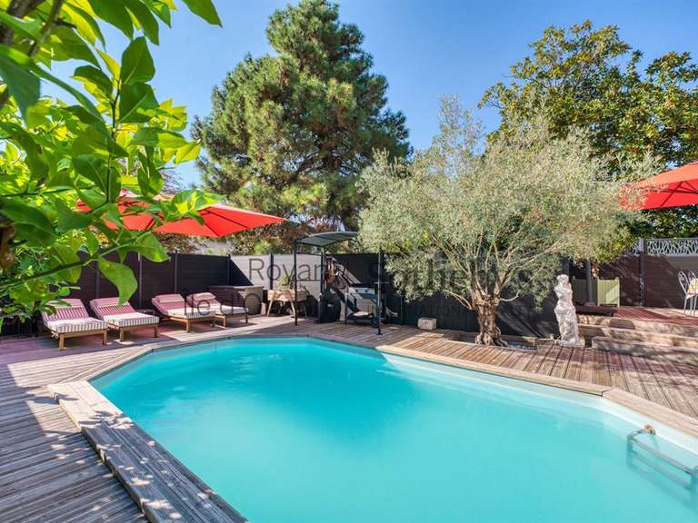 Maison Saint-Trojan-les-Bains - 5 chambres - 130m²