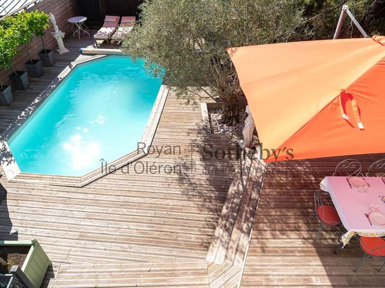 Maison Saint-Trojan-les-Bains - 5 chambres - 130m²