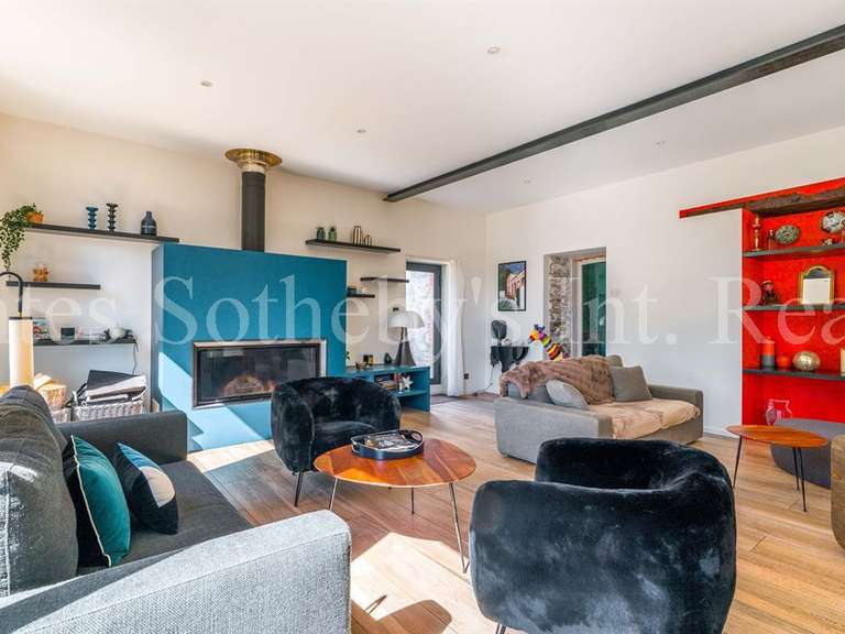 House Vertou - 4 bedrooms - 259m²