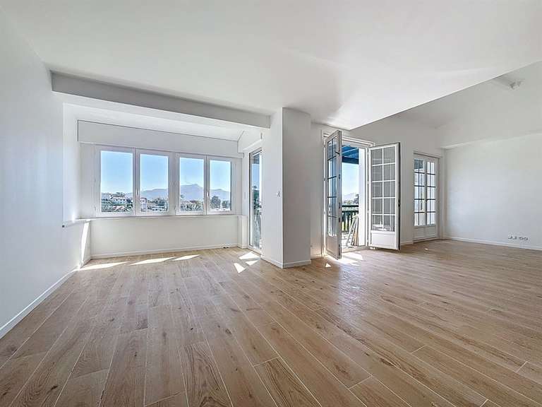 Maison Saint-Jean-de-Luz - 2 chambres - 105m²