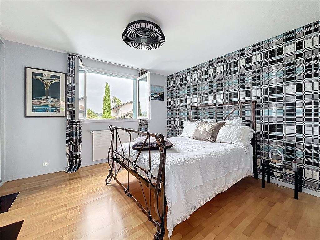 Maison Ascain