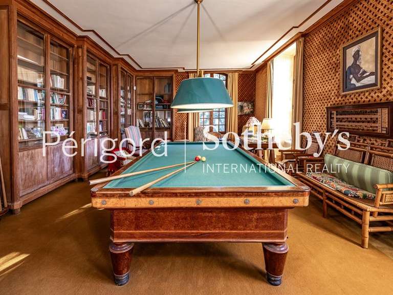 House Saint-Laurent-Des-Bâtons - 10 bedrooms - 500m²