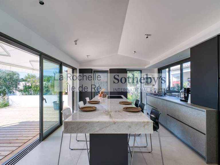 Maison Sainte-Marie-de-Ré - 3 chambres - 140m²