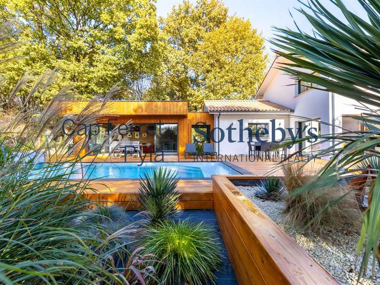 House Arcachon - 5 bedrooms - 238m²