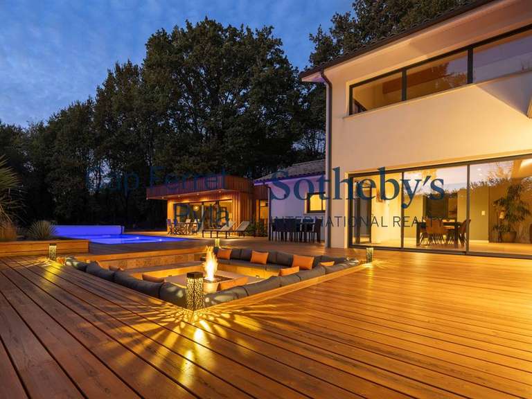 House Arcachon - 5 bedrooms - 238m²