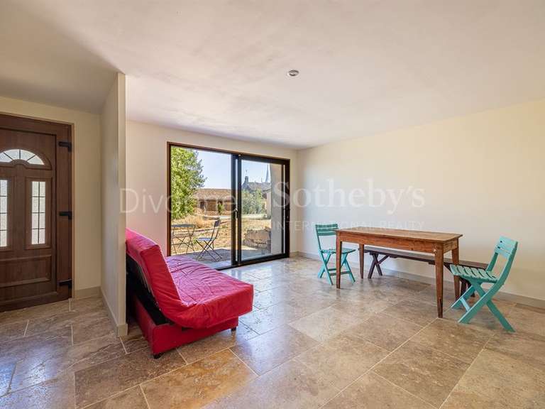 Maison Saint-Amour-Bellevue - 9 chambres - 311m²