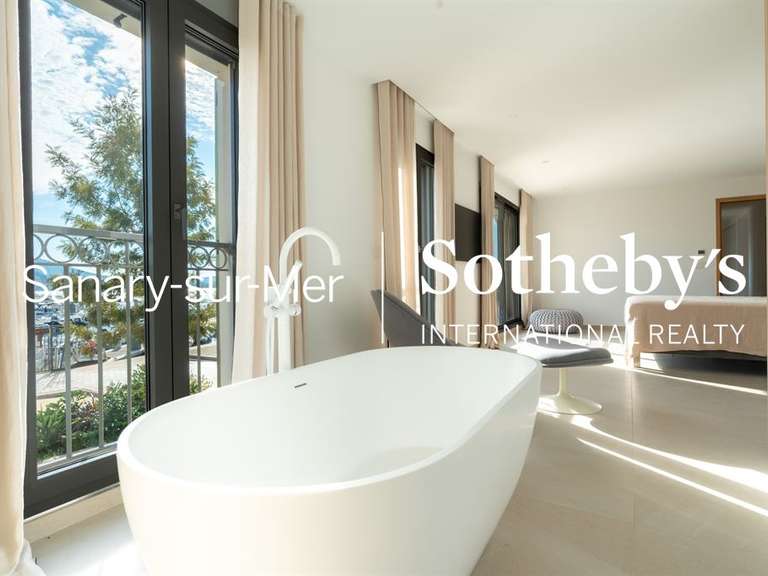 Maison Sanary-sur-Mer - 4 chambres - 260m²