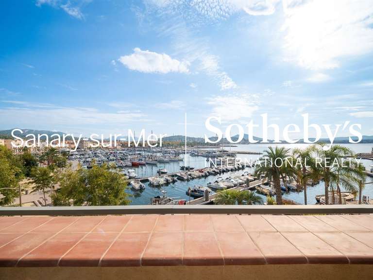 Maison Sanary-sur-Mer - 4 chambres - 260m²