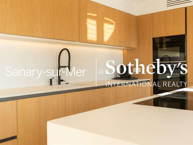 Maison Sanary-sur-Mer - 4 chambres - 260m²