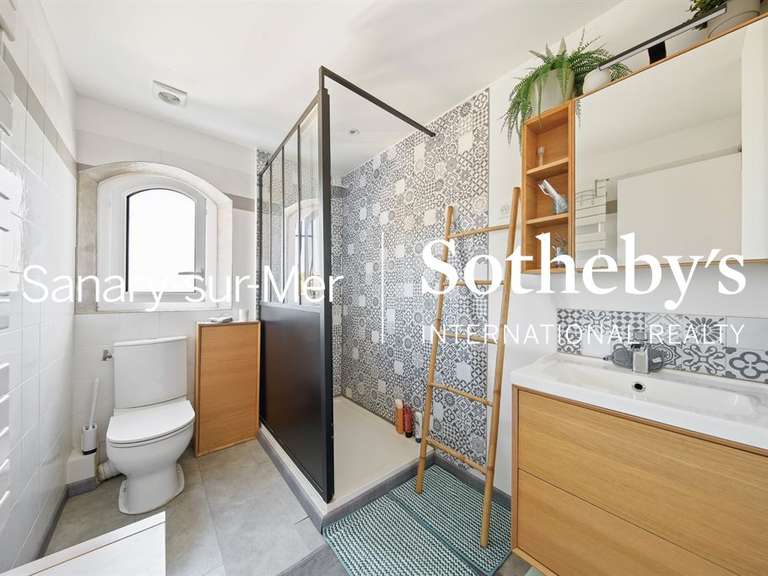 Maison Sanary-sur-Mer - 4 chambres - 142m²